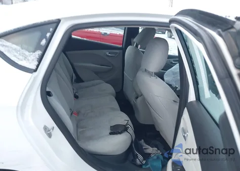 2013 Dodge Dart Sxt z USA, uszkodzony, nr VIN 1C3CDFBAXDD139887